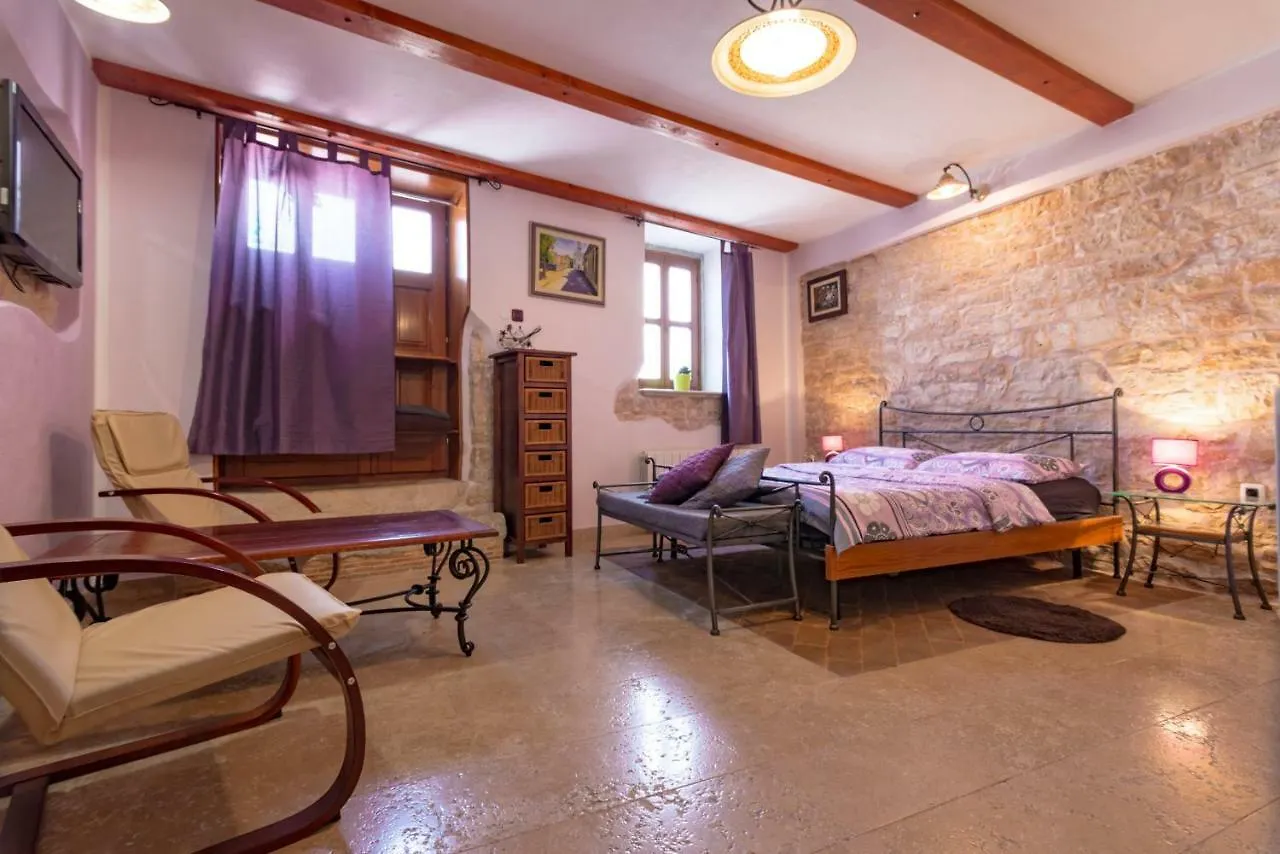 Apartment Enna Svetvinčenat